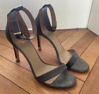 Tommy Hilfiger Sandalen High Heels Pumps Gr. 40  schwarz/anthrazi Lindenthal - Köln Sülz Vorschau