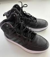 Adidas Sneaker Schuhe hoch schwarz Größe 38 Hessen - Griesheim Vorschau