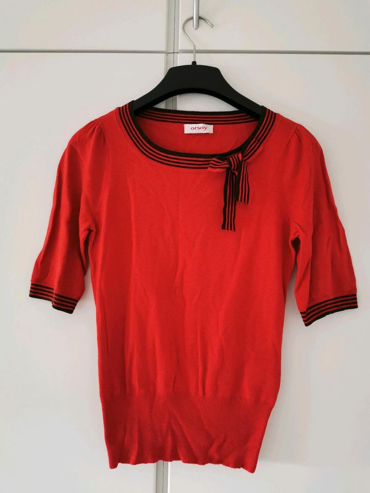 Strick T-shirt in rot mit Schleife in Hannover
