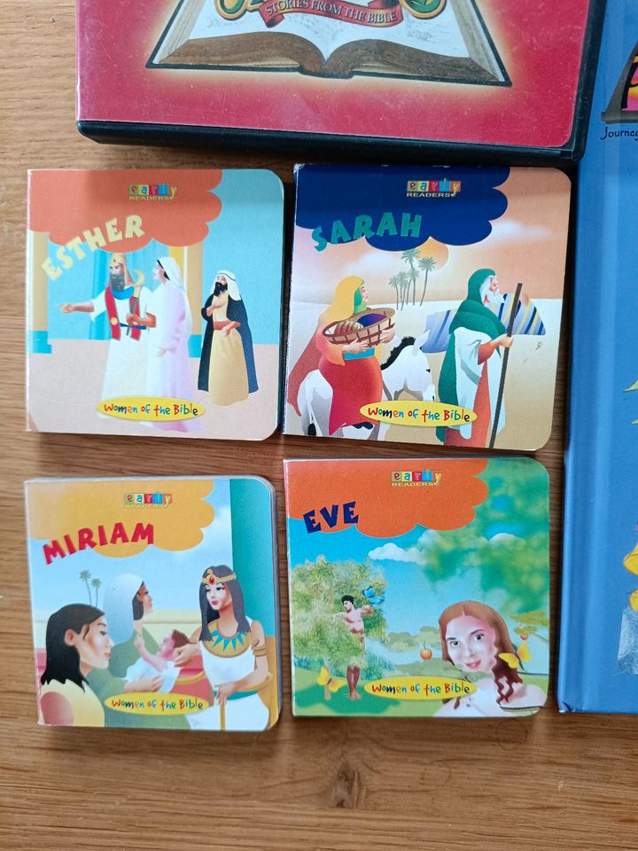 Christliche Kinderbücher, DVDs auf Englisch in Göttingen