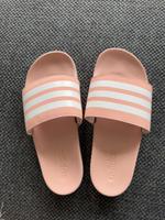Adidas Adiletten 38 Bade Schuhe Sommer Strand Hessen - Fuldatal Vorschau