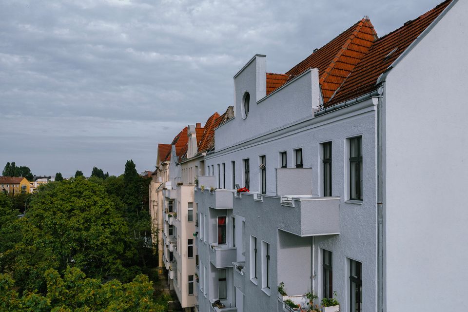 Praktisch geschnittene 2-Zimmer-Altbauwohnung als Kapitalanlage in Wedding in Berlin