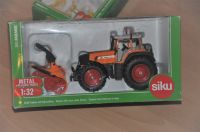 Siku 3660 Traktor mit Schneefräse Fendt 930 1:32 NEU in OVP Niedersachsen - Wolfsburg Vorschau