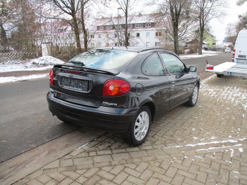 Renault Megane 2 Coupe 1.6 16V Privilege/TÜV:11/2024 in Herzberg am Harz