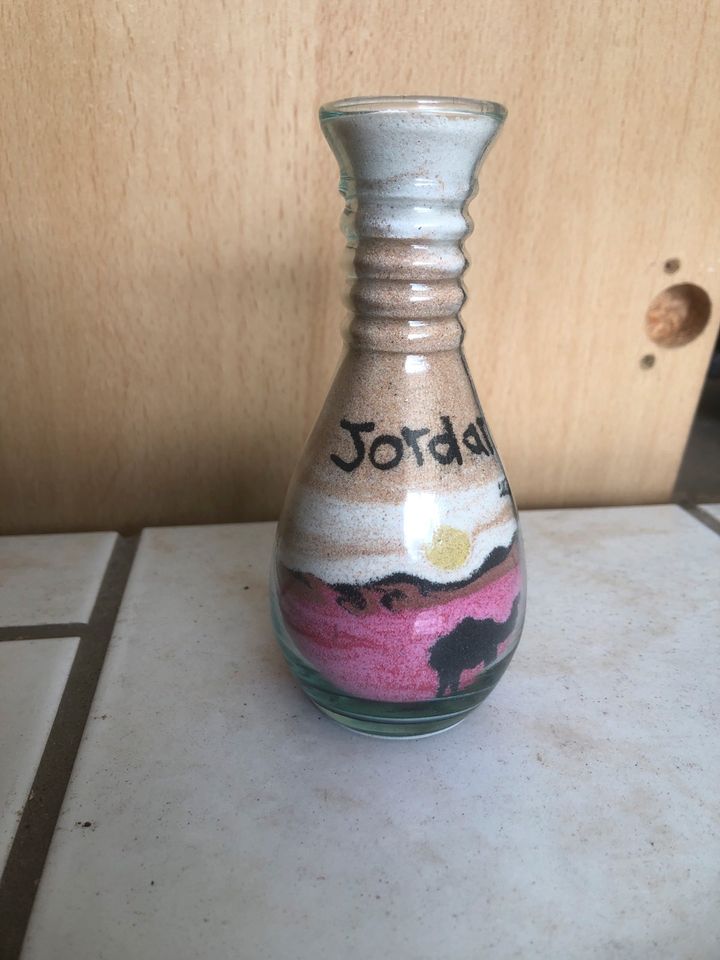 Souvenir Jordan Jordanien Sandskulptur Sandbild Flasche Sand Bild in Löhne