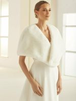 Bolero Cape Poncho Fell Peltz Bolero Stola Kunstpelz Brautjacke I Baden-Württemberg - Meckenbeuren Vorschau