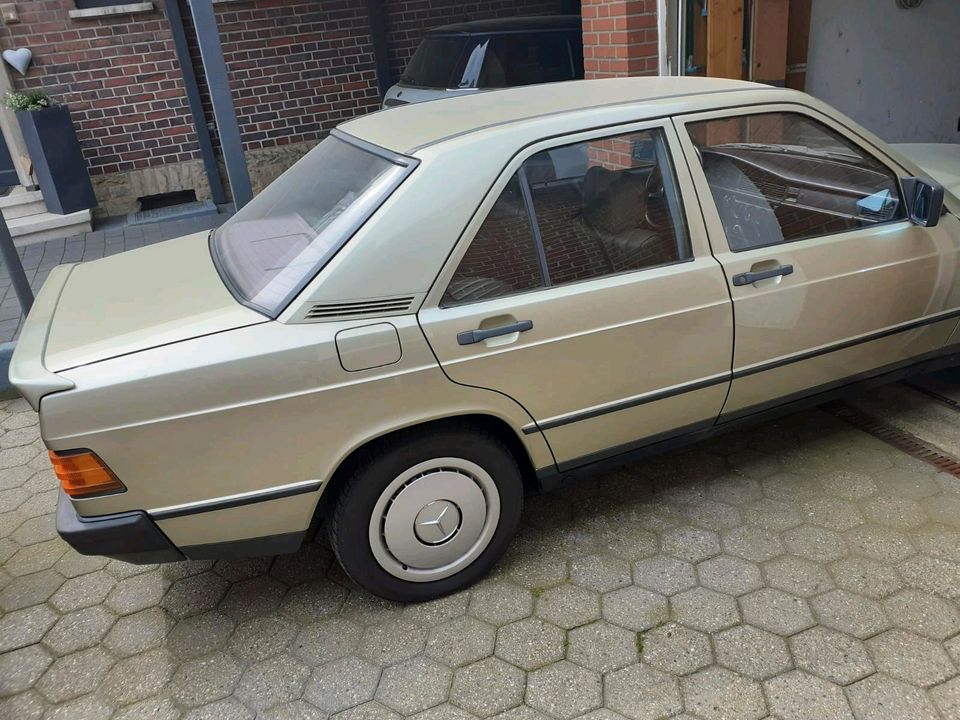 Mercedes-Benz D-200 Oldtimer in Bielefeld
