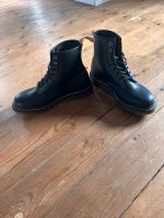 Dr. Martens 1460 , 43 Boots , Stiefel , Neuwertig Berlin - Hellersdorf Vorschau