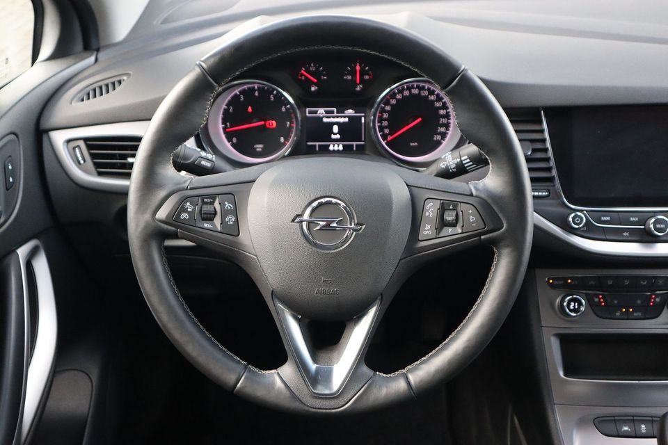 Opel Astra K 1.4 Turbo LED Tempomat Kamera Bluetooth in Freiberg
