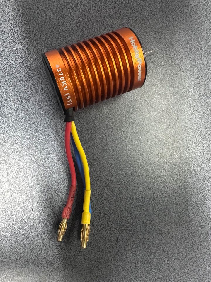 1:10 Brushless Motor 4370 KV (9T) in Windsbach