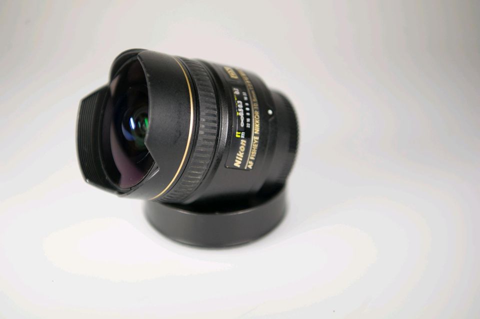 Nikon AF Fisheye Nikkor 10,5mm 1:2,8 G ED in Bilshausen