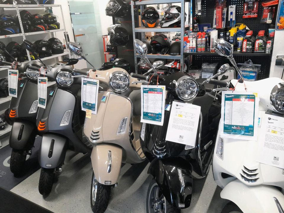 Vespa GTS 125ccm %NEU% -Jetzt über 500€ sparen- in Steffenberg