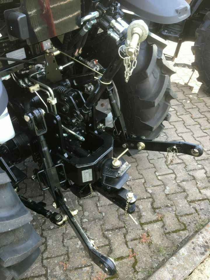LOVOL M754 Kabine Stage V mit Frontlader, 75 PS, Allrad Traktor in