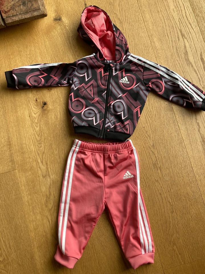 Adidas anzug gr 74 on sale