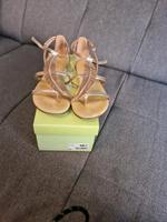Sandalen rosegold, Feder, Glitzersteine, Schuhgröße 36 Häfen - Bremerhaven Vorschau