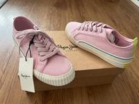 Pepe Jeans Sneaker in Gr. 38  NEU München - Pasing-Obermenzing Vorschau
