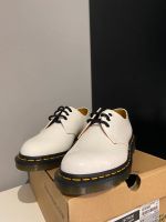 Dr.Martens 1461 White Patent Lamper Stiefel flach EU37 und EU41 Niedersachsen - Buchholz in der Nordheide Vorschau