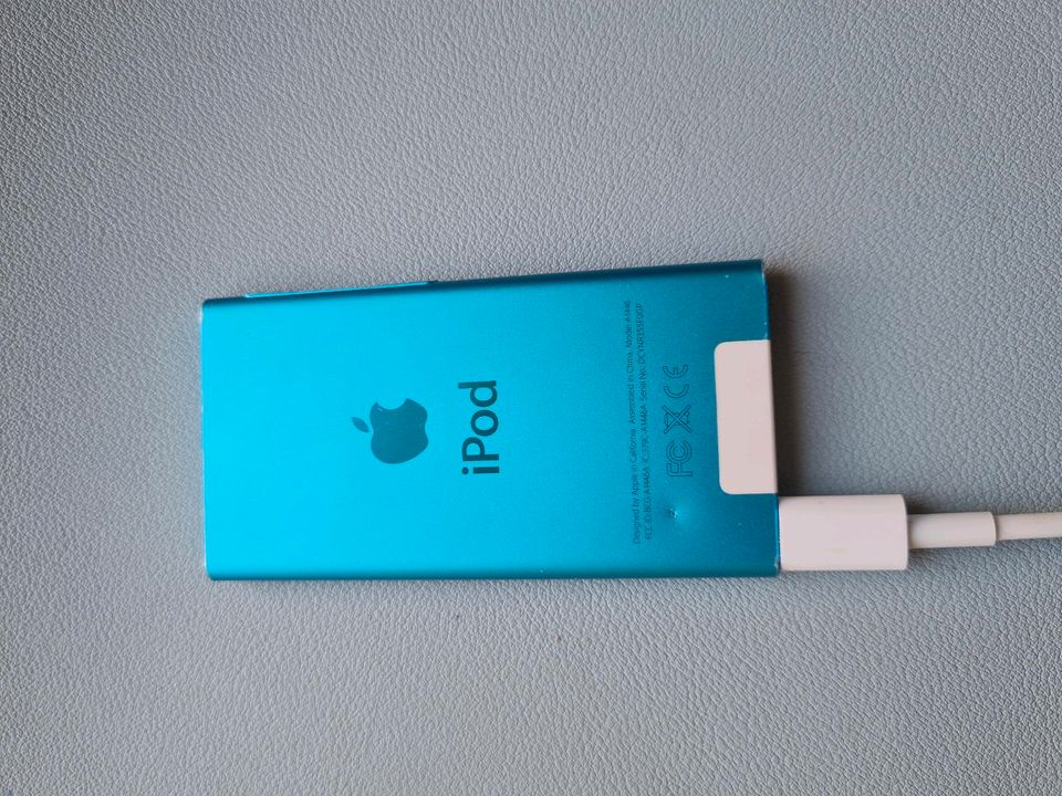 Neuwertig  I Pod Apple Nano. in Schweinfurt