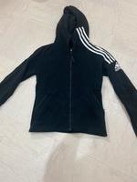Adidas Sweatjacke in schwarz gr 34 Nordrhein-Westfalen - Ahlen Vorschau