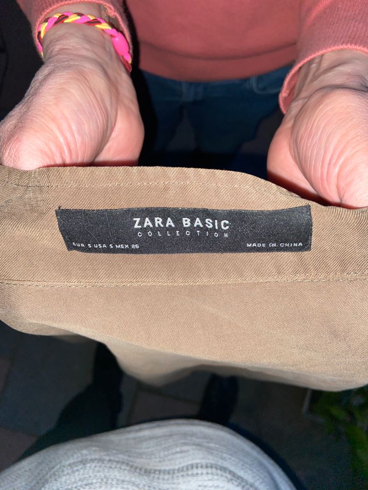 Jacke (Zara Basic Collection) (Größe S; khaki) in Damme