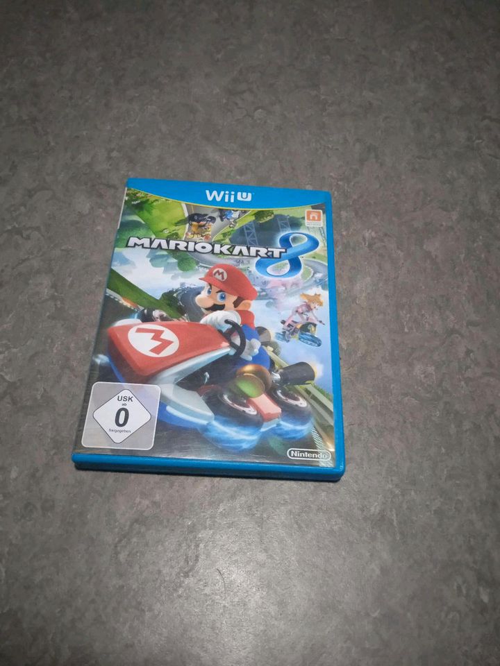 Biete Wii U + zubehör +Spiele in Gera