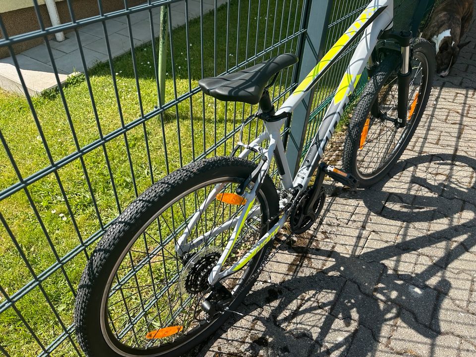 GIANT ATX 3 maximal 10km gefahren TOP in Velbert