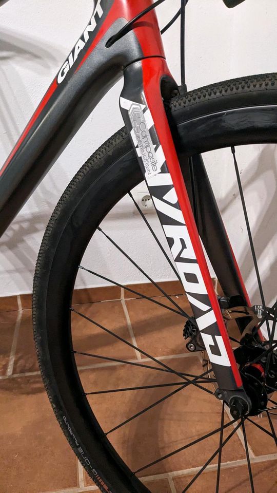 Gravelbike Giant Anyroad Comax Carbon in Königslutter am Elm