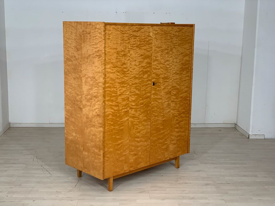 MID CENTURY KLEIDERSCHRANK WÄSCHESCHRANK SCHRANK WARDROBE VINTAGE in Berlin