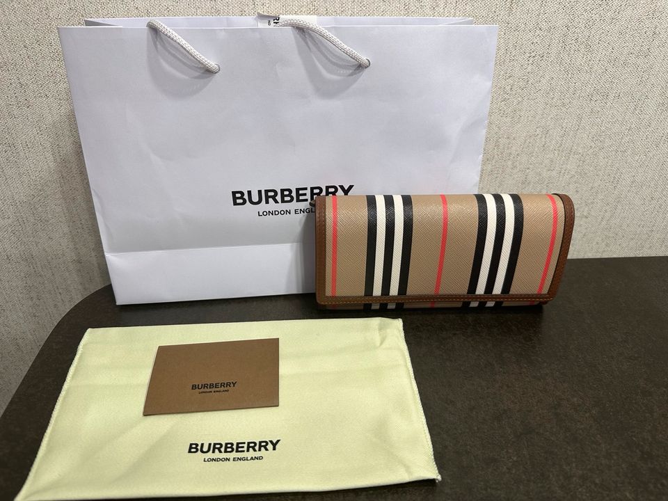 100%Original Burberry Geldbörse Damen in Ingolstadt