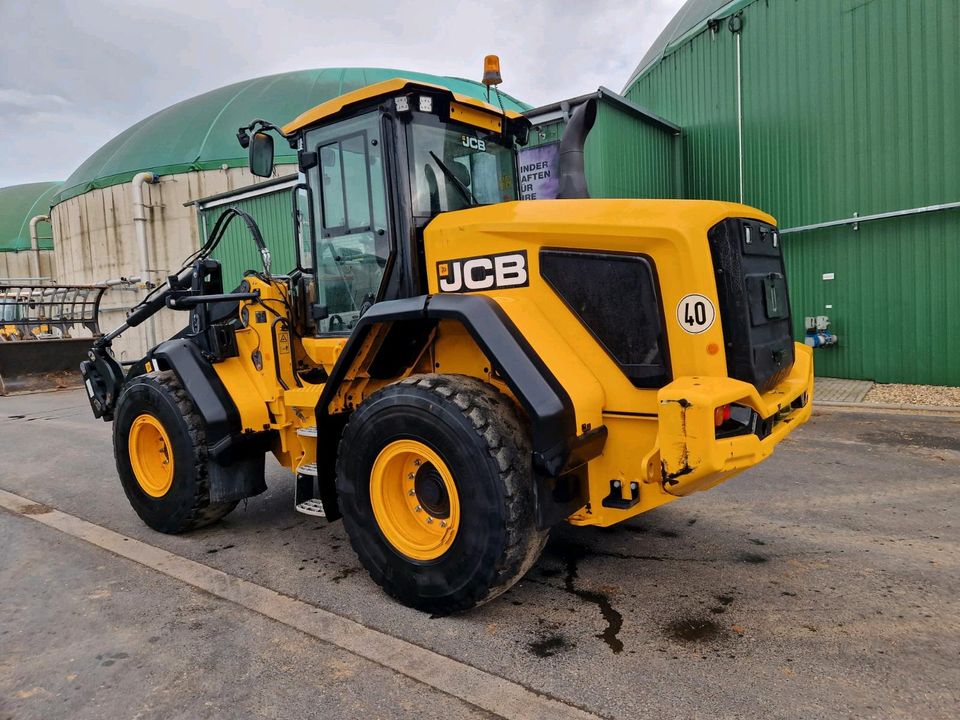 JCB Radlader Bj 2017 426, 427, 437, HT in Neuenkirchen