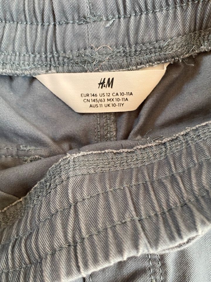 ⭐️Cargo-Shorts / Jungen⭐️ Größe 146 / H&M in Rosengarten