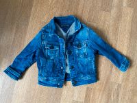 Tommy Hilfiger Jeansjacke Gr. 98 Hessen - Bad Soden am Taunus Vorschau