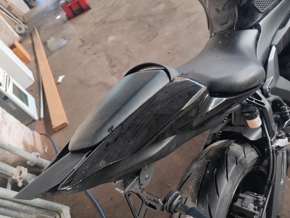 Yamaha R7  35KW    1 Hand    Beschädigt in Hainichen