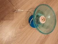 Eine blaue Nachttischlampe ohne Glühbirne zu verschenken Essen - Huttrop Vorschau