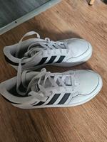 Adidas Turnschuhe Hessen - Schwalmstadt Vorschau