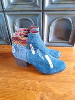 Desigual Jeans Stiefeletten mit Pailletten besetzt Gr.38 Baden-Württemberg - Dietingen Vorschau