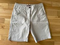 Tolle Shorts von Tommy Hilfiger, top München - Bogenhausen Vorschau