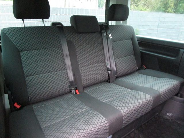 VW T 6.1 Multivan Trendline/7 Sitze/LED/AHK/Navi, nur ca. 24 tkm in Gilching