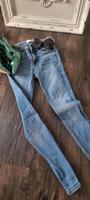 Skinny-Jeans Zara Gr. 34 Röhrenjeans blau Hessen - Büttelborn Vorschau