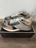 Sneakers Michael Kors 45, nie getragen Duisburg - Rheinhausen Vorschau