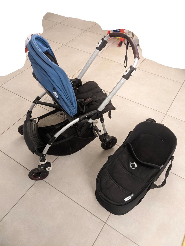 Bugaboo Bee 5 stroller + carrycot in München