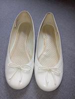 Esprit Lack Ballerinas Gr. 40 Neuwertig weiß Berlin - Mitte Vorschau