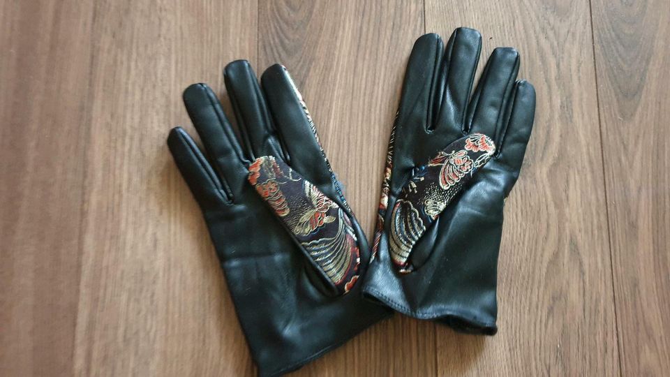 Damen Handschuhe Gr.L in Leipzig