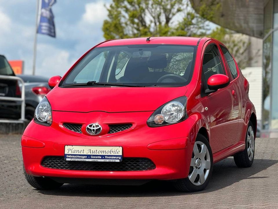 Toyota AYGO Cool7/KILIMA/TÜV/1-HAND in Limburg