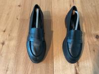 Schwarzer Damenschuh von Lola González Bayern - Kirchseeon Vorschau
