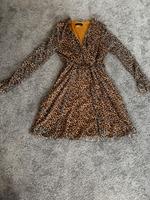 Trendyol Kleid - 36 - Max einmal getragen Dortmund - Eichlinghofen Vorschau