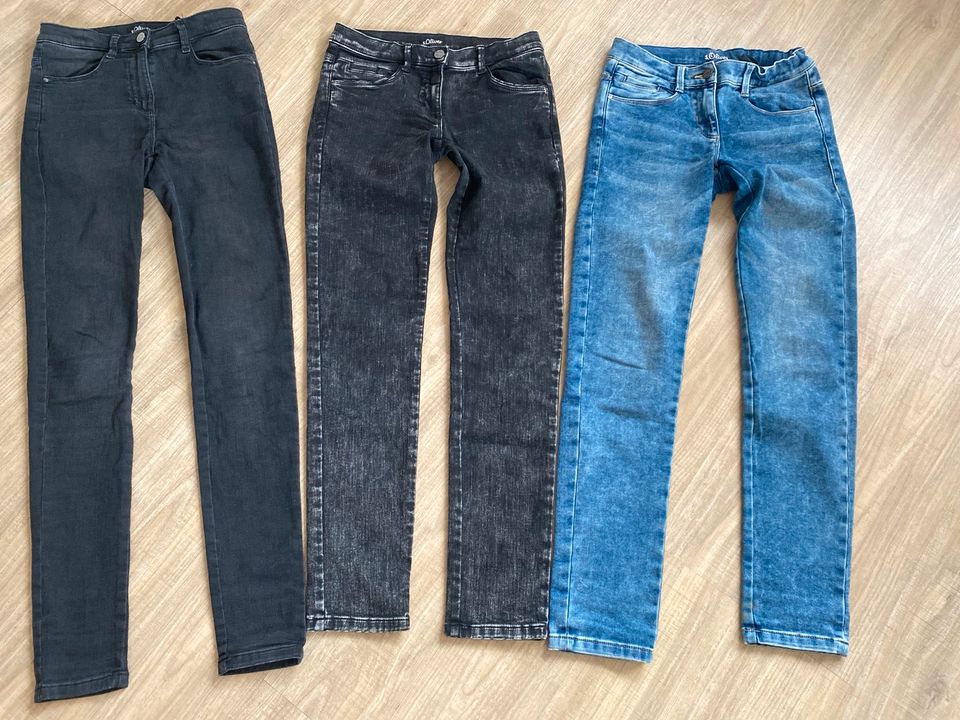 Hosen Jeans s.Oliver Größe 164 regulär Mädchen 10 Euro pro Hose in Parsberg