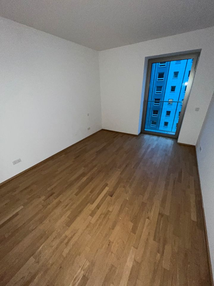 Neuwertige 3 Zimmer Wohnung mit Balkon im Friedrichshain! in Berlin