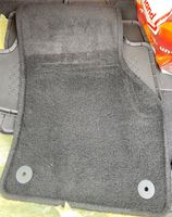 Seat Leon (5F) Original Velpic Textilfußmatten Velour Nordrhein-Westfalen - Solingen Vorschau