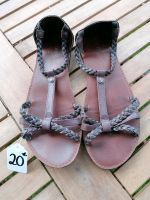 Braune flache Sandalen Sandaletten Gr. 39 mit geflochtenen Riemen Sachsen - Bannewitz Vorschau